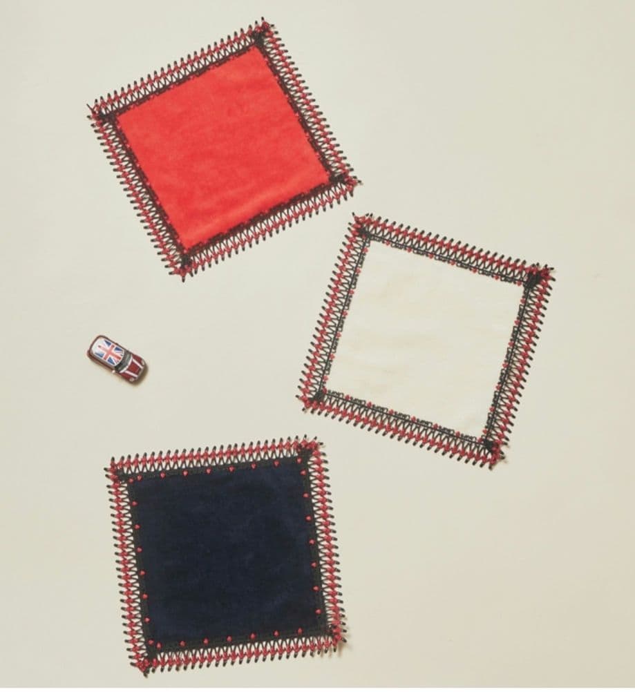 新品タグ付★近沢 ローラアシュレイ ビンテージソルジャー ハンカチ ２枚セット