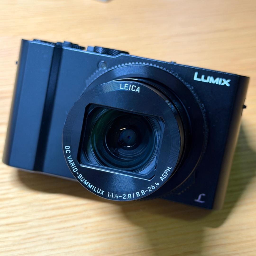 【新同品】LUMIX LX9 ブラック　グリップ付き