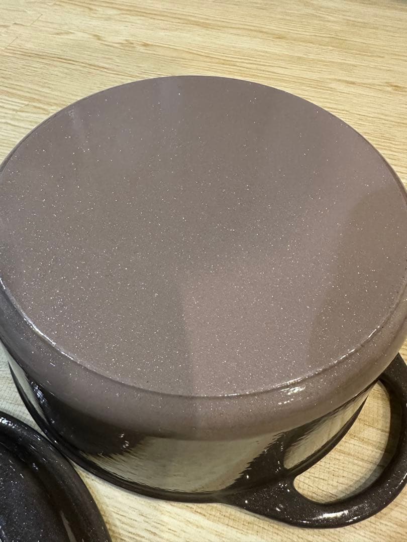 VERMICULAR オーブンポットラウンド　22cm パールブラウン　両手鍋