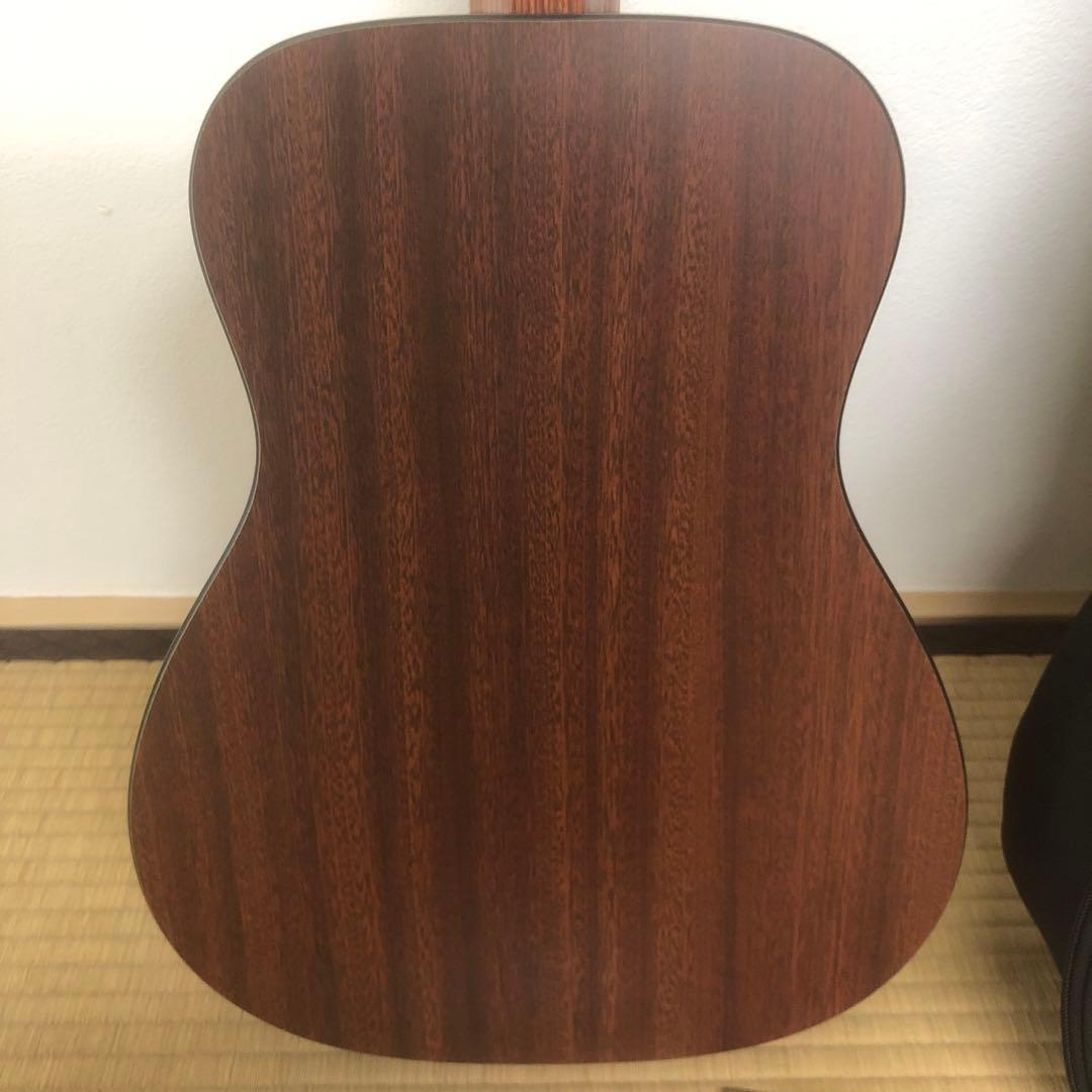 リトルマーチン　LXME Little Martin アコギ　トラベルギター