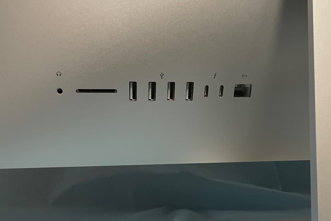 iMac（Retina 4K, 21.5-inch, 2019）