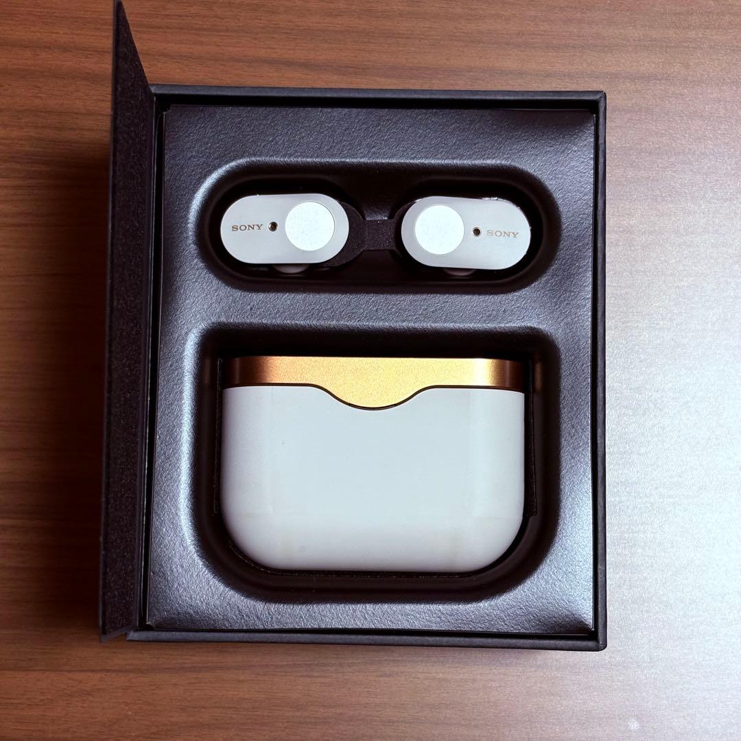 【美品】SONY WF-1000XM3 ＆ 専用カバー付き