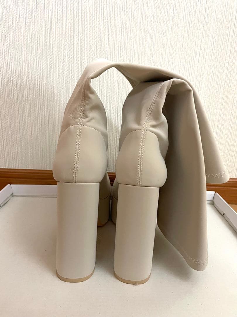 【今期】Darich ウルトラストレッチロングブーツ アイボリー L