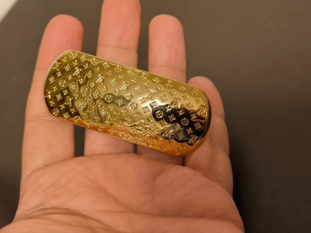 LOUIS VUITTON ルイヴィトン バレッタ バレッタ 髪留め　イタリア製