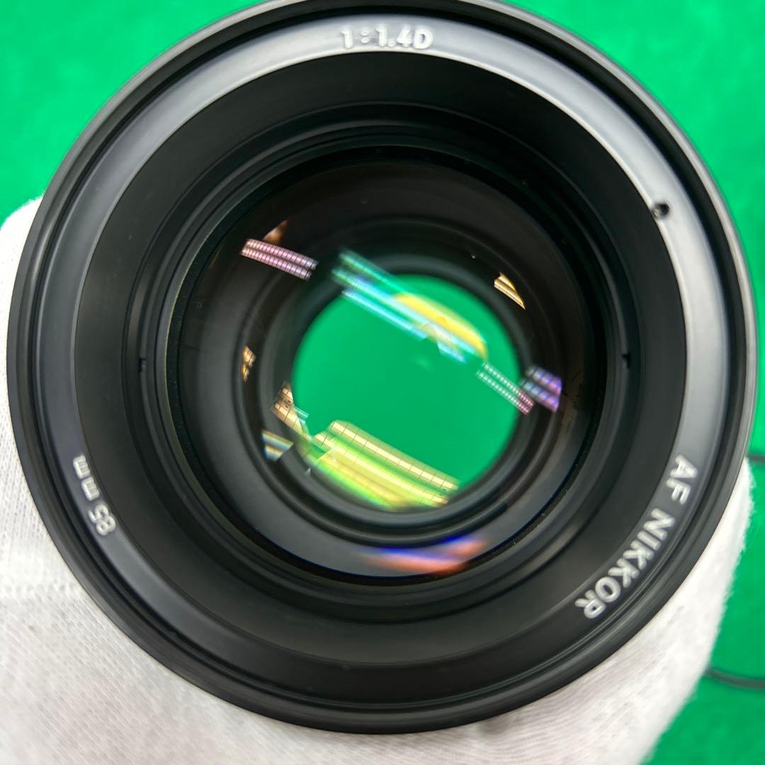 美品 Ai AF Nikkor 85mm F1.4D フードとフィルター付き
