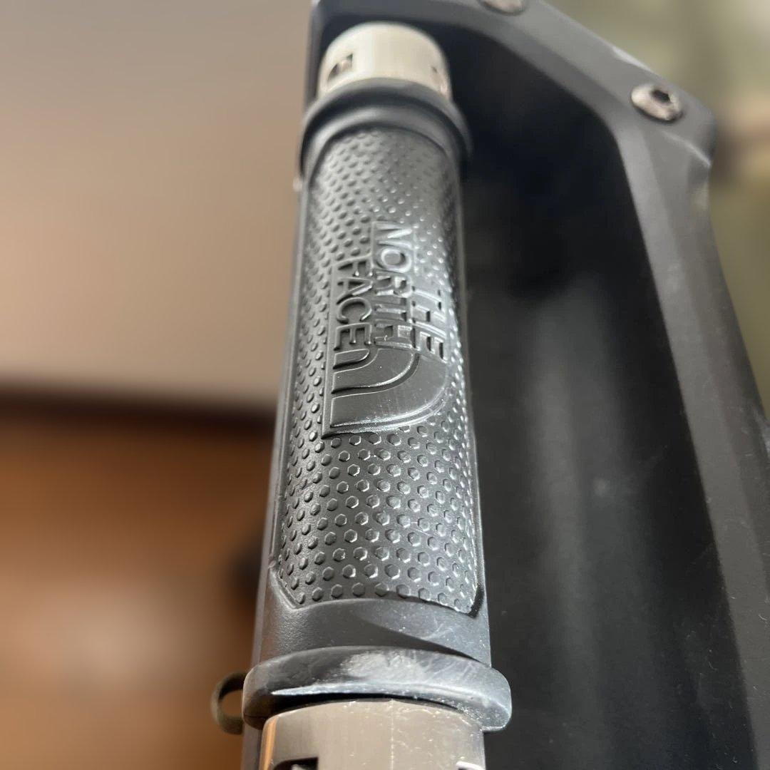 美品　ノースフェイス　シャトルローラー　キャリーバッグ　2輪　機内持込 ハンドル