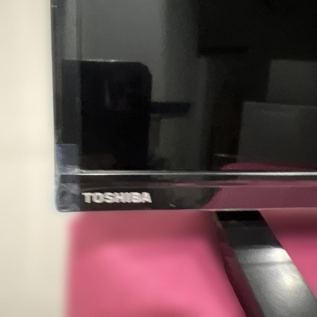 【美品】TOSHIBA 液晶テレビ 32S24 リモコン付き　2020年製