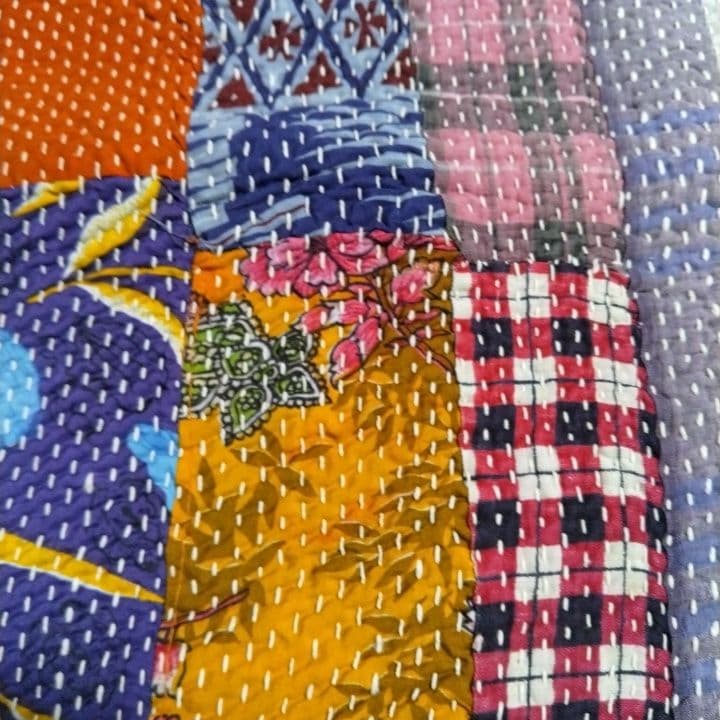 インド製ラリーキルト / カンタキルト / 厚手 マルチカバー146×186
