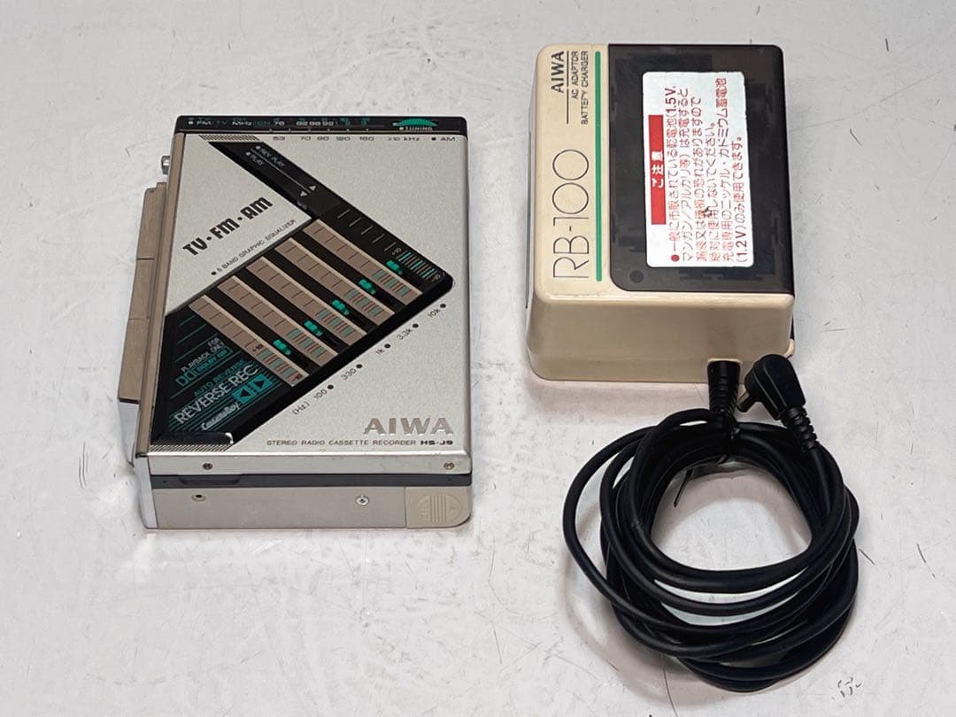 AIWA HS-J9 カセットボーイ TV/AM/FM ジャンク