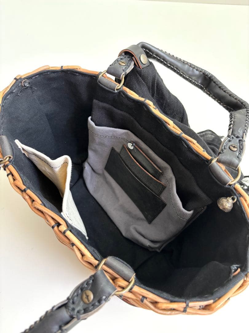 美品★eb.a.gos エバゴス　トートバスケットレザーハンドル　黒　カゴバッグ