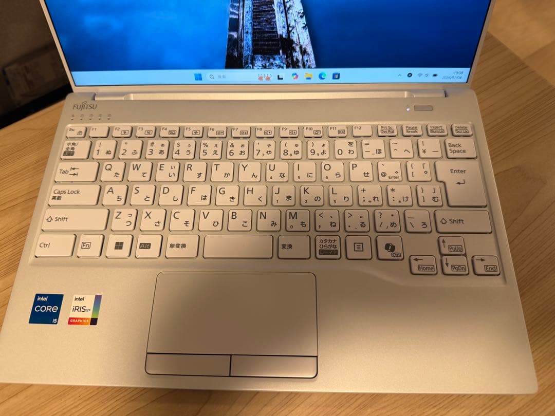 Windowsノート本体 LIFEBOOK UH UH09/J3 i5-1335U/16GB