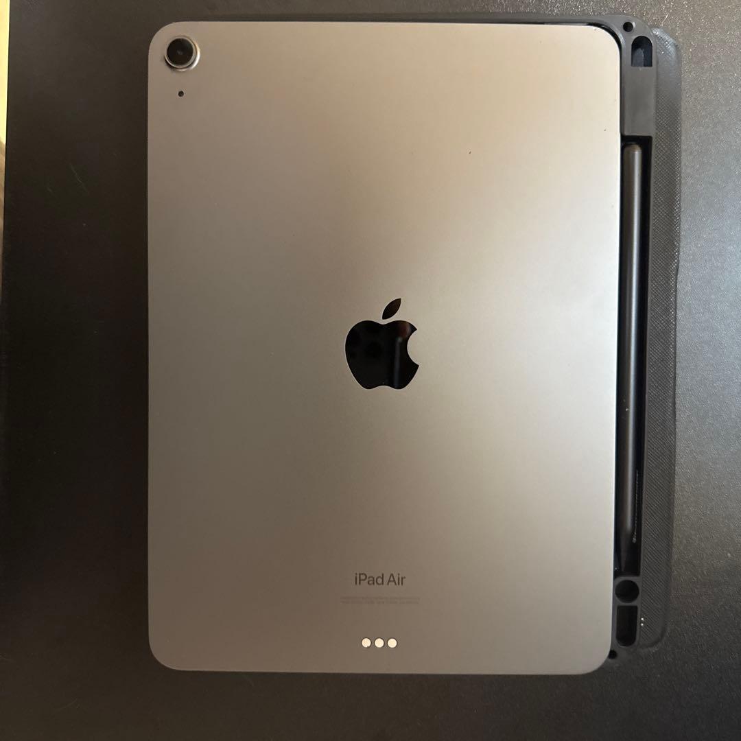 Apple iPad Air (第5世代)極美品