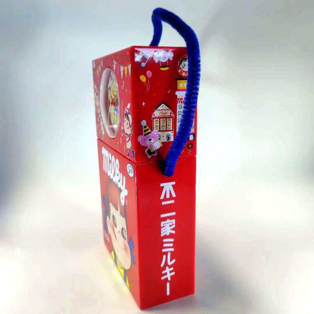 Milky 60周年記念キャラクター時計