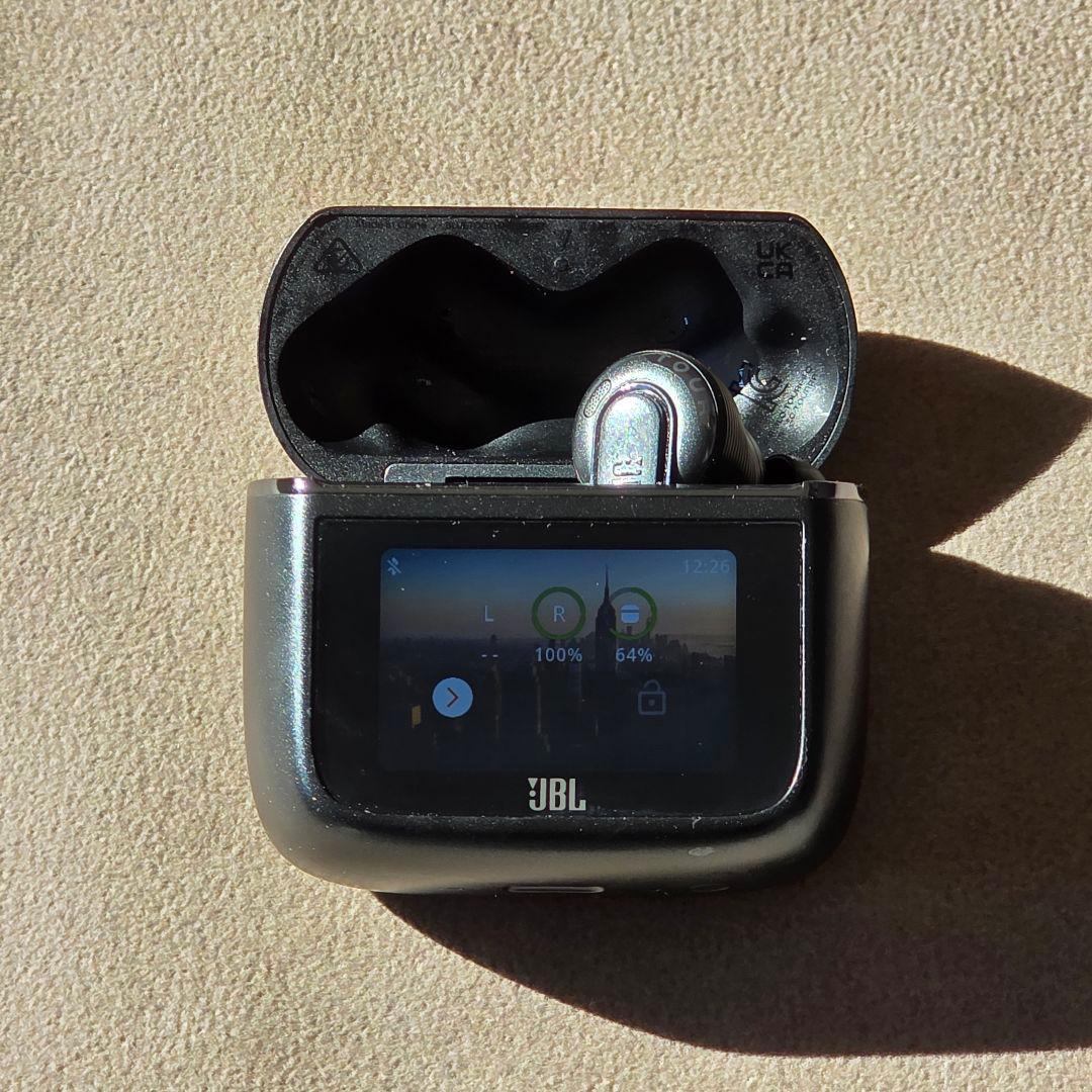 JBL TOUR PRO 3 ワイヤレスイヤホン　右のみ