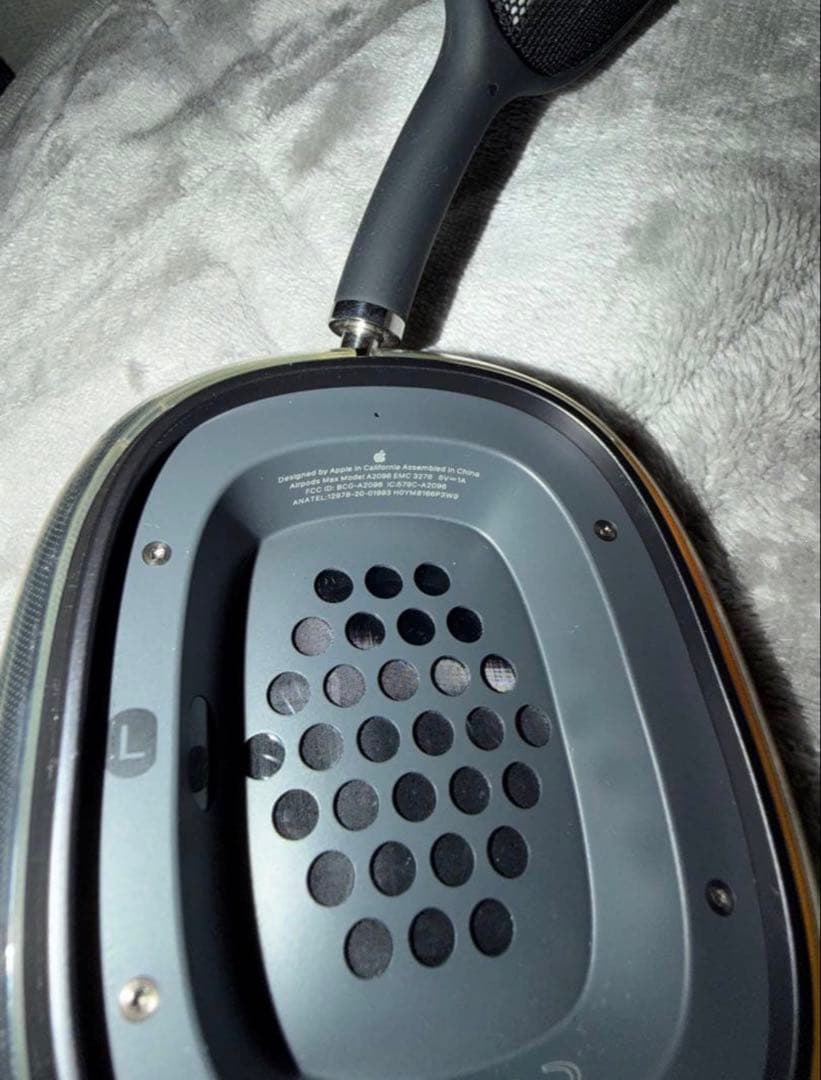 ヘッドホン AirPods Max Gray with Black head band