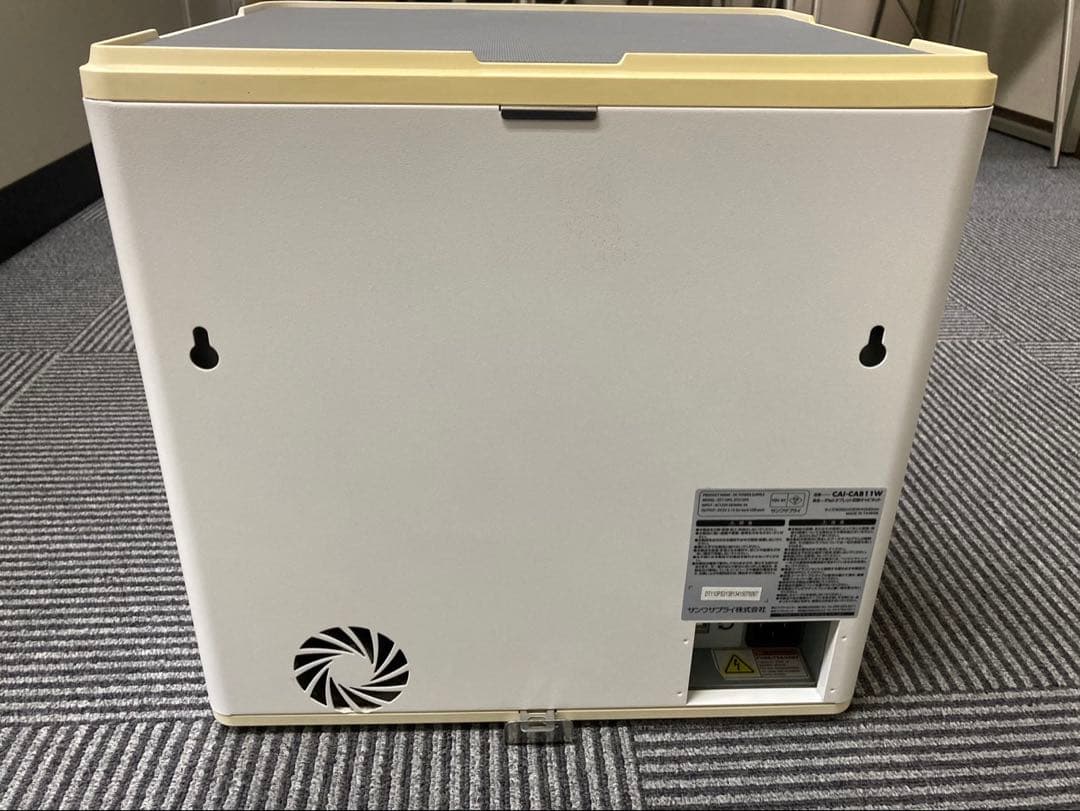 SANWA 鍵付きタブレット収納ボックス（10台収納、同時充電）