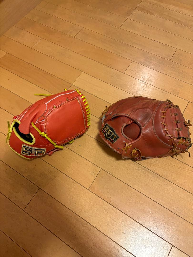 【あーる】軟式用グローブ　シュアプレイ