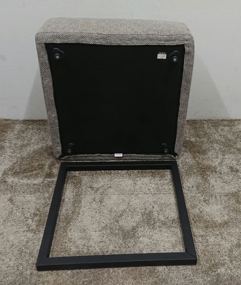 Cassina MEX CUBE 定価29万円 271-81 オットマン ソファ