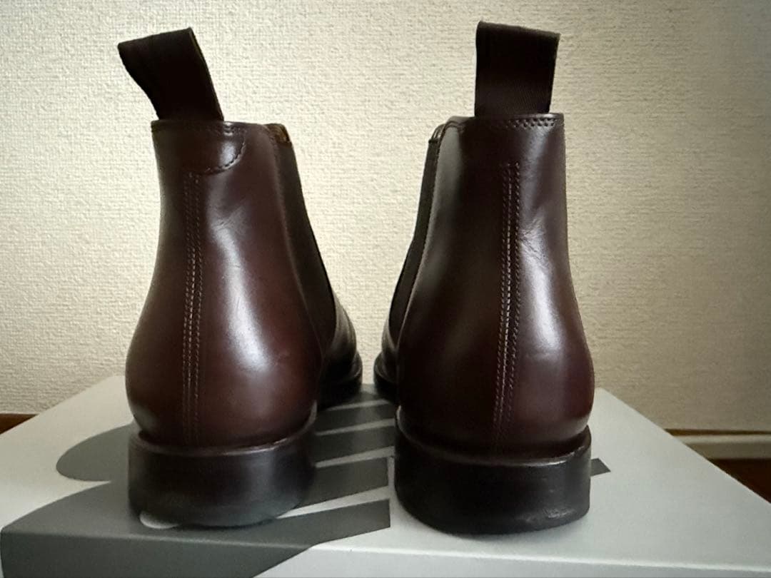 ジャランスリワヤ　サイドゴアブーツUK7