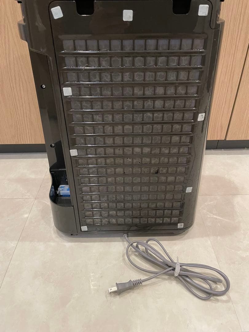 シャープ 加湿空気清浄機 KC-J50-H2021年袋