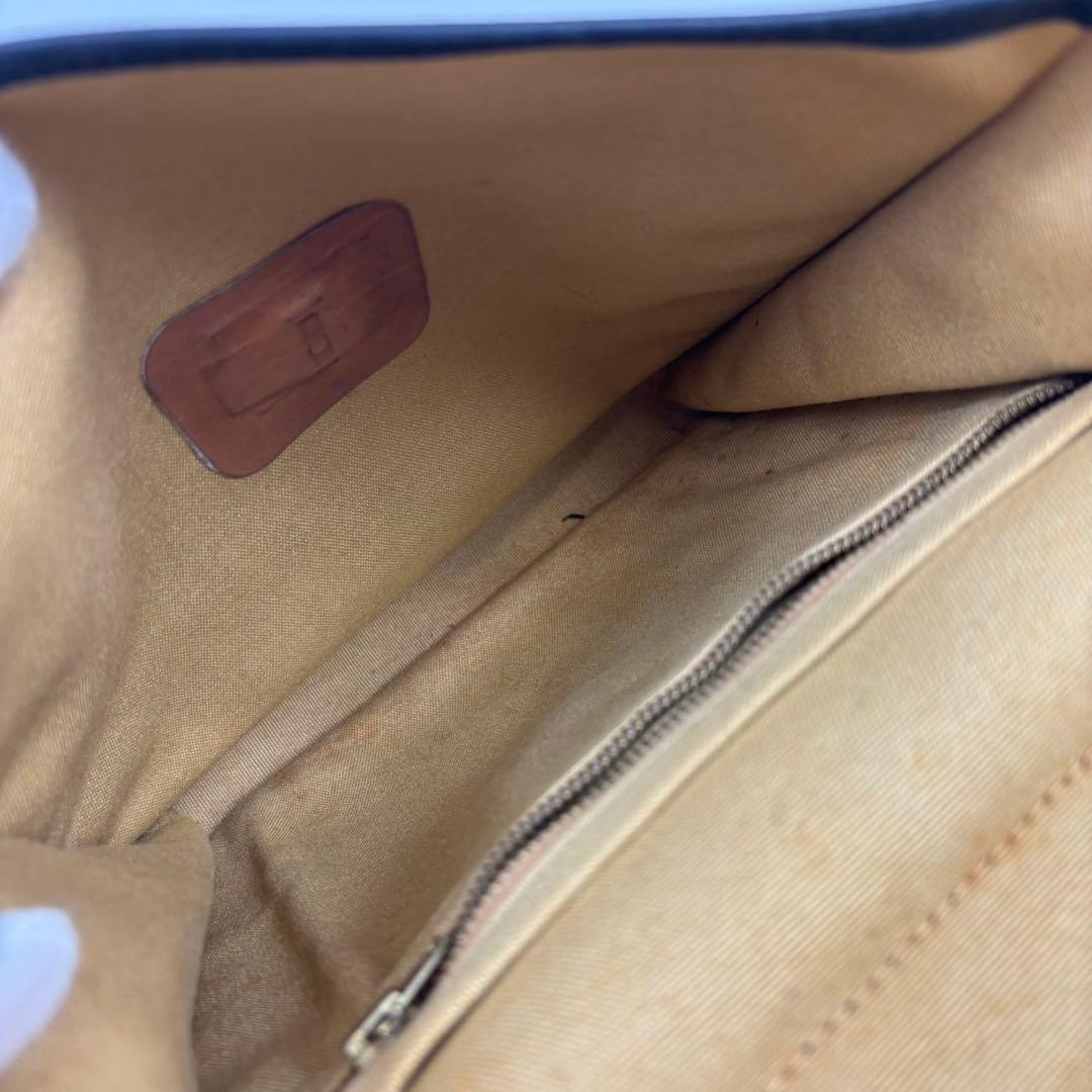 セリーヌ Cマカダム柄 馬車金具 ショルダーバッグ　ネイビー　2way