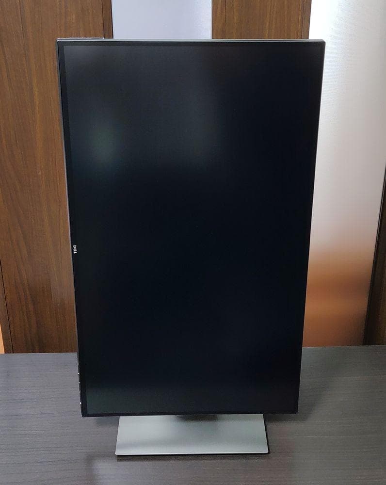 DELL U2720Q 27インチ4K液晶 IPS 非光沢