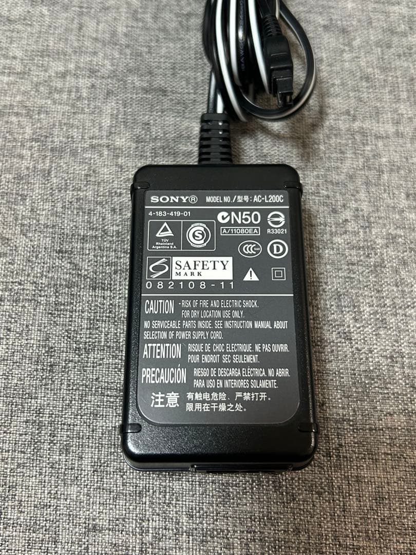 SONY ハンディカム HDR-CX180