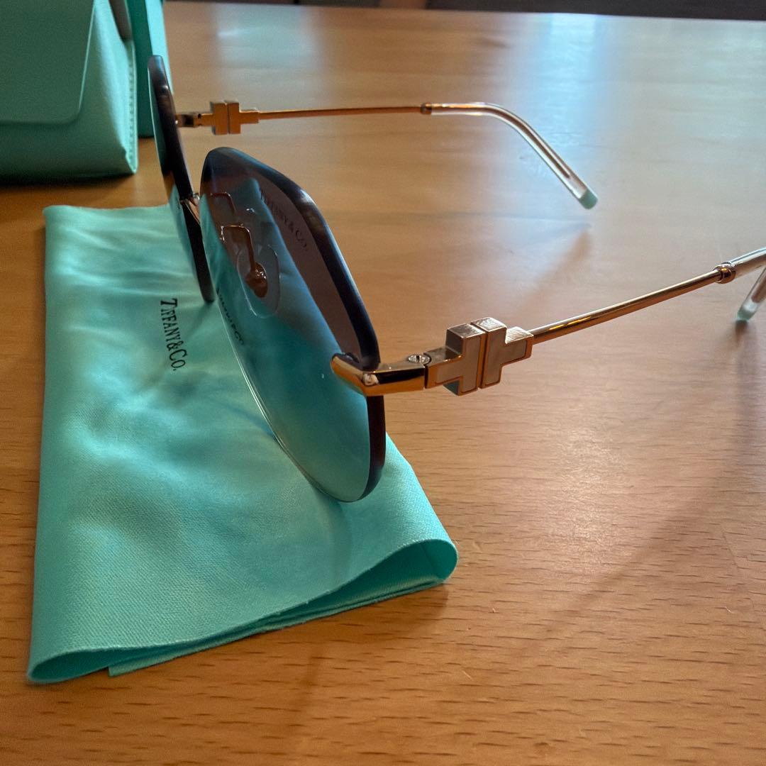 Tiffany & Co. オクタゴナルサングラス