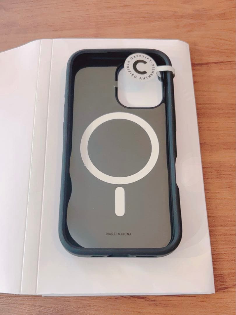 【新品未使用】CASETiFY iPhone16ケース