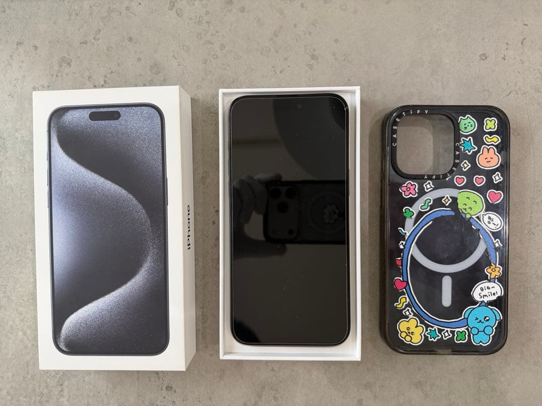 iPhone15Pro Max ブルーチタニウム 256GB