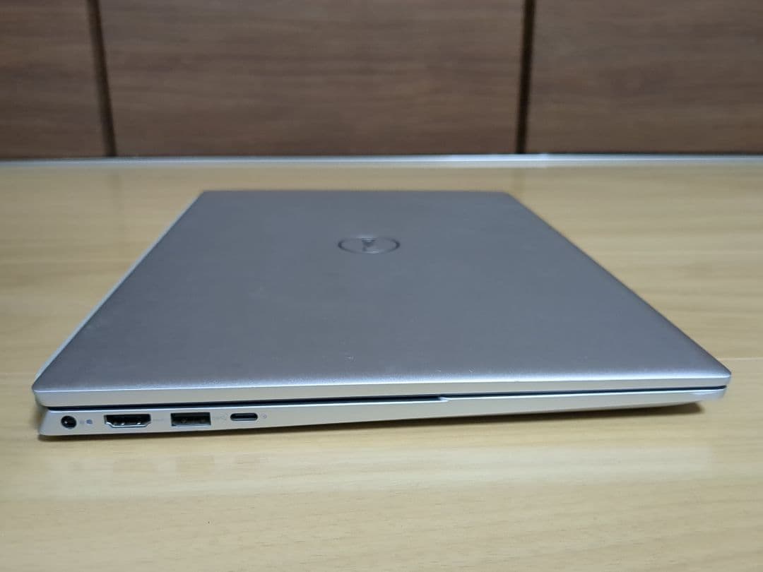 Inspiron 5425 Ryzen 5・8GB メモリ・256GB SSD