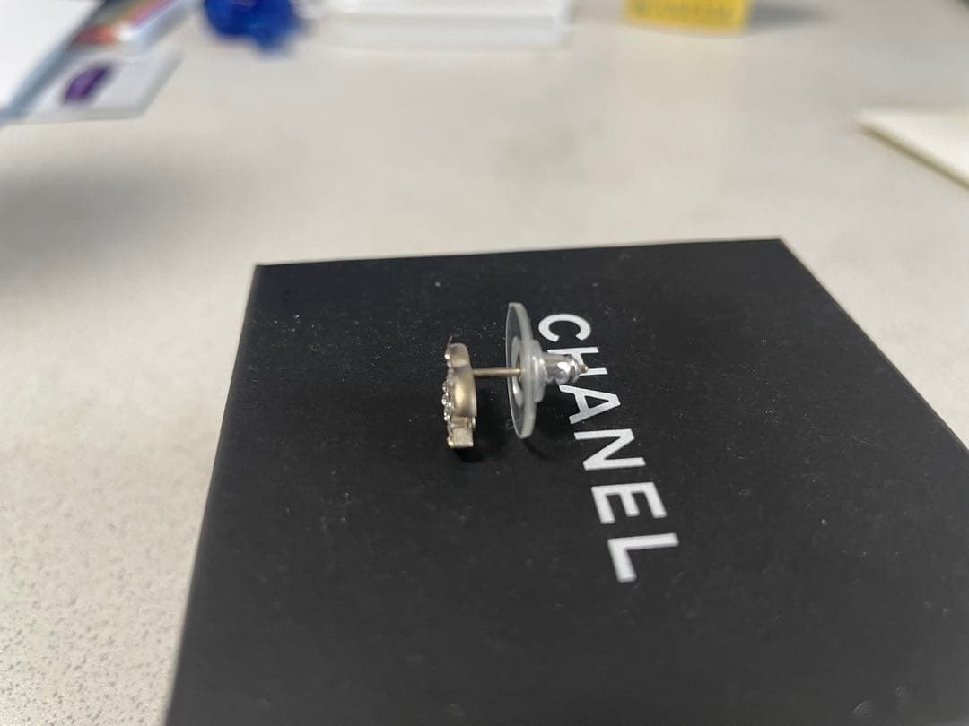 CHANEL クリスタル装飾 ピアス(片耳用)