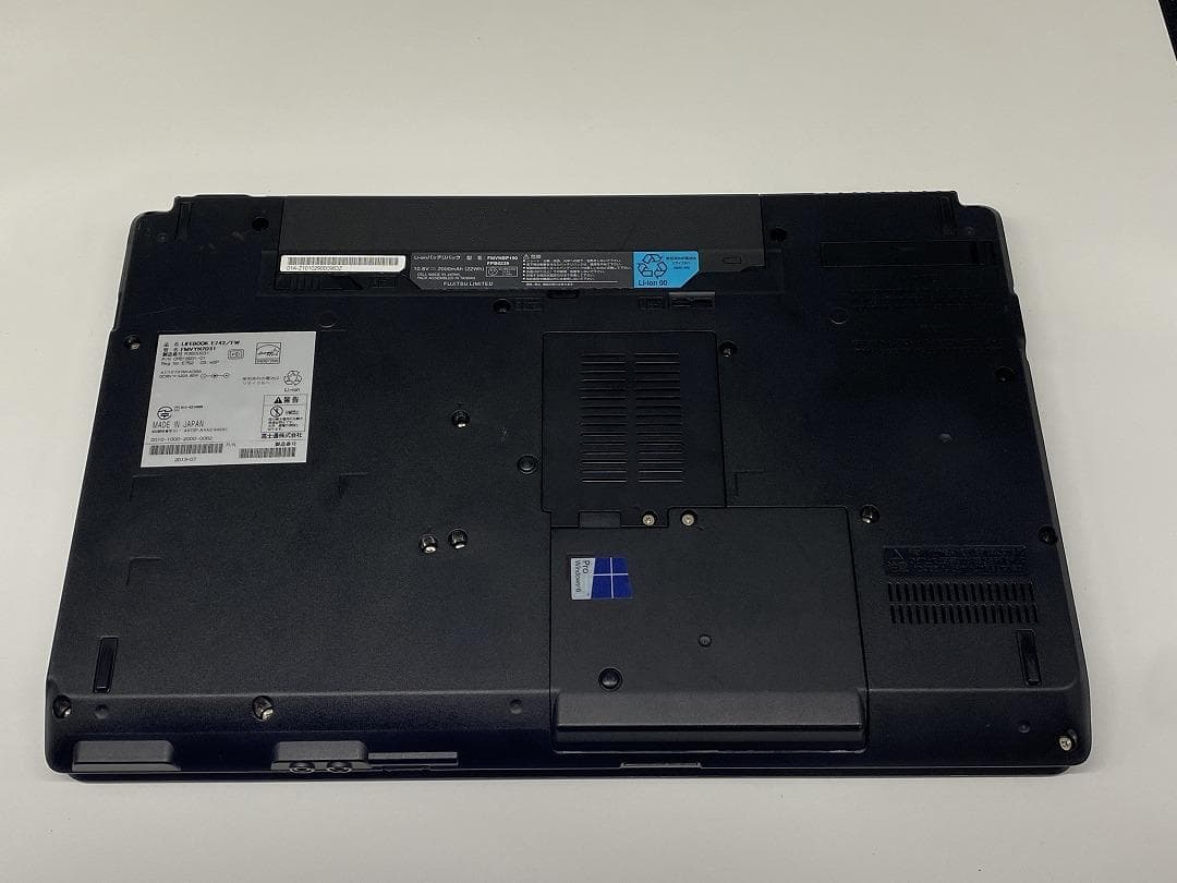 【FUJITSU】爆速Core i7/新品SSD128GBノートパソコン　C3