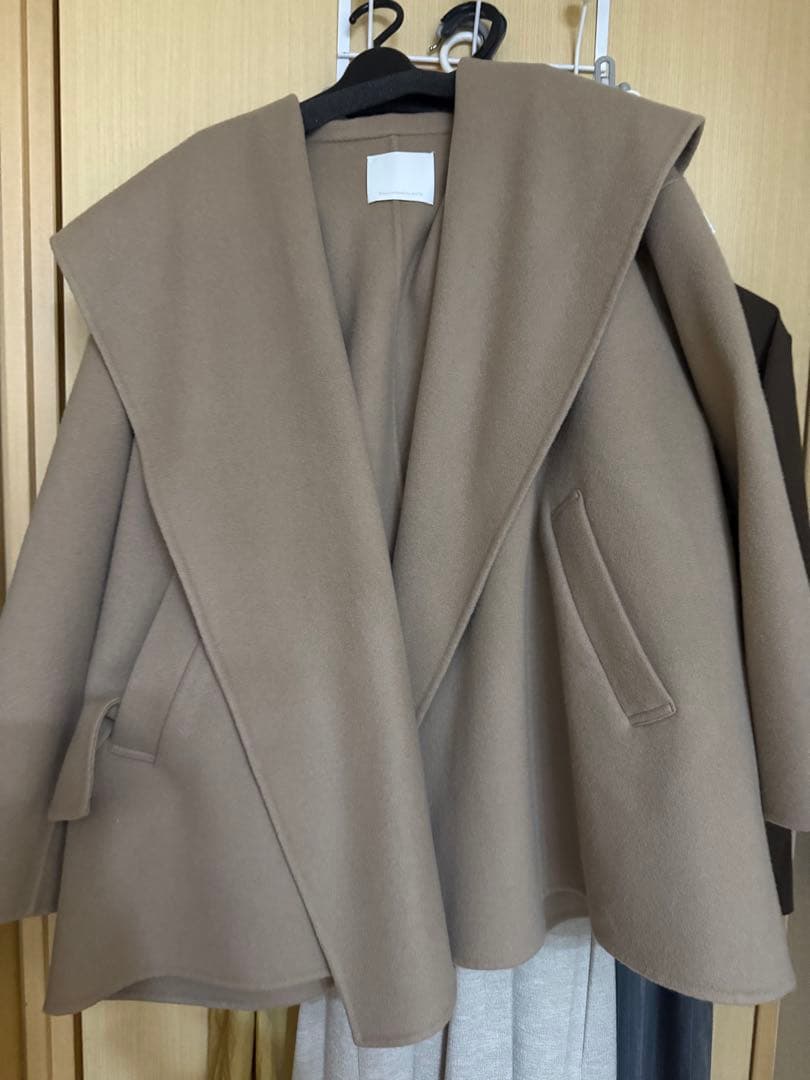 F*u様 リバーショールコート