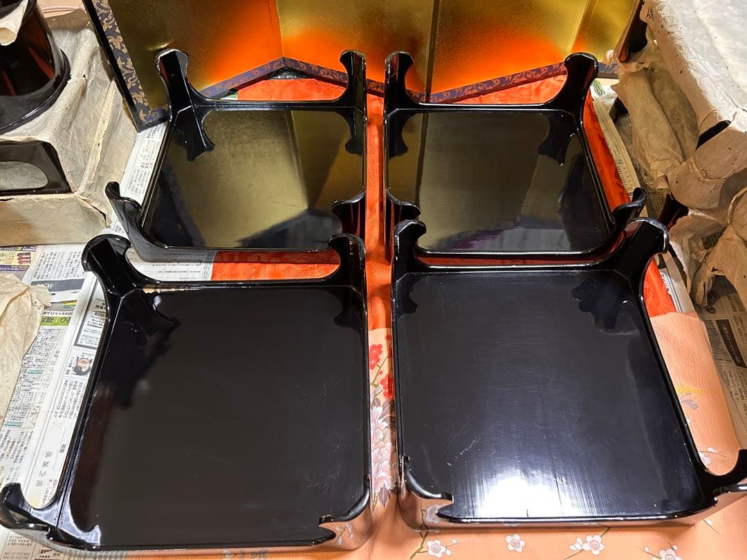 黒漆器　脚付膳　十二膳　お櫃　盆四枚　布着　木箱　明治時代　法事