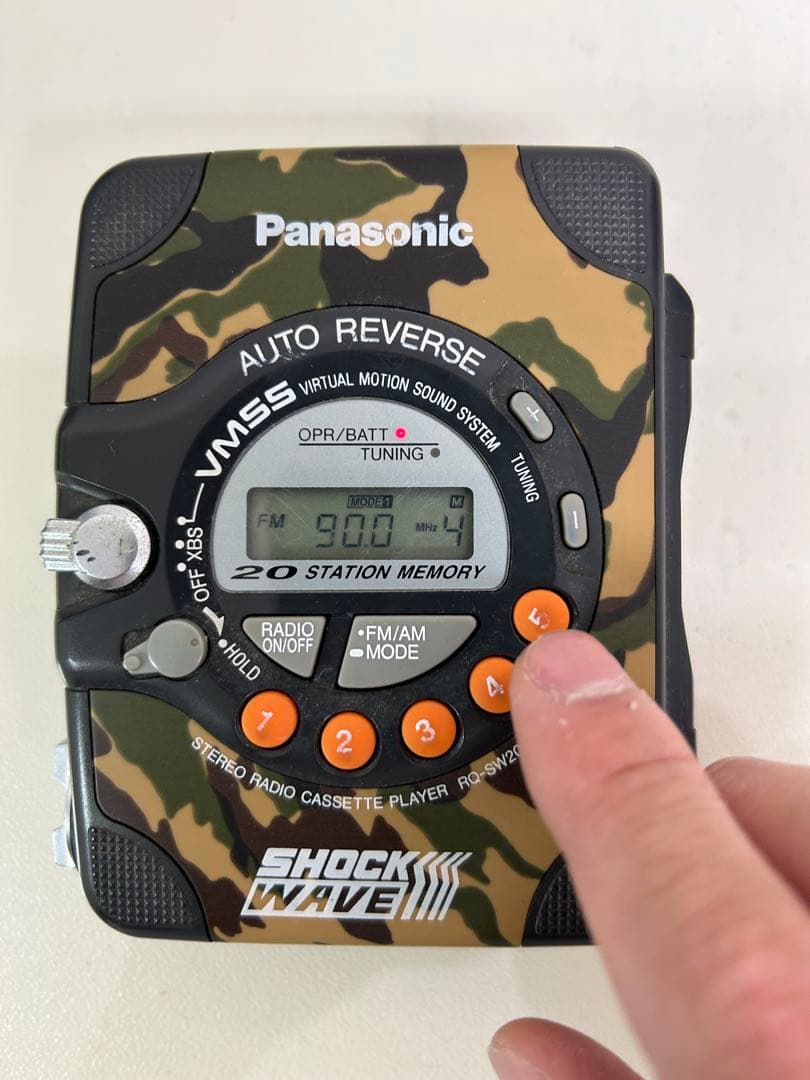 Panasonic SHOCK WAVE カセットプレーヤー 迷彩