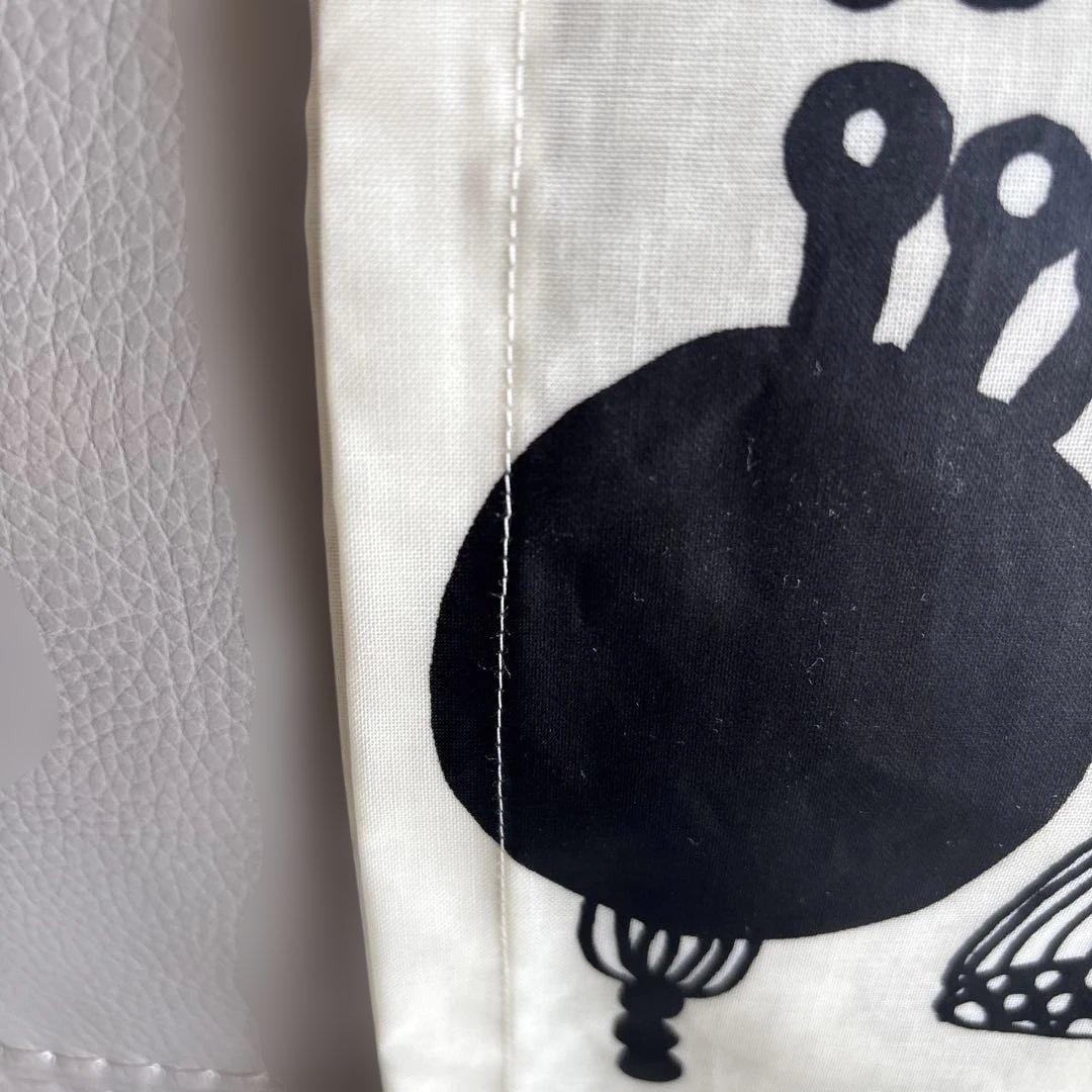 こめちゃんさん特大　マリメッコmarimekkoテーブルクロス　撥水生地