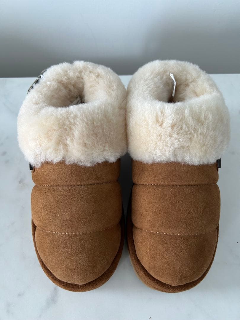 ミ*コ様 新品　UGG エクスプレス　ムートンブーツ　厚底　EU38