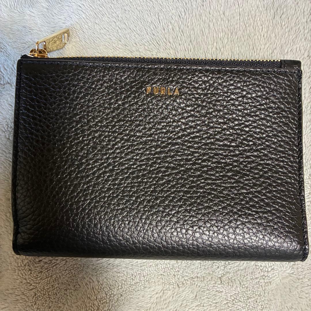 FURLA フルラ パスポートケース