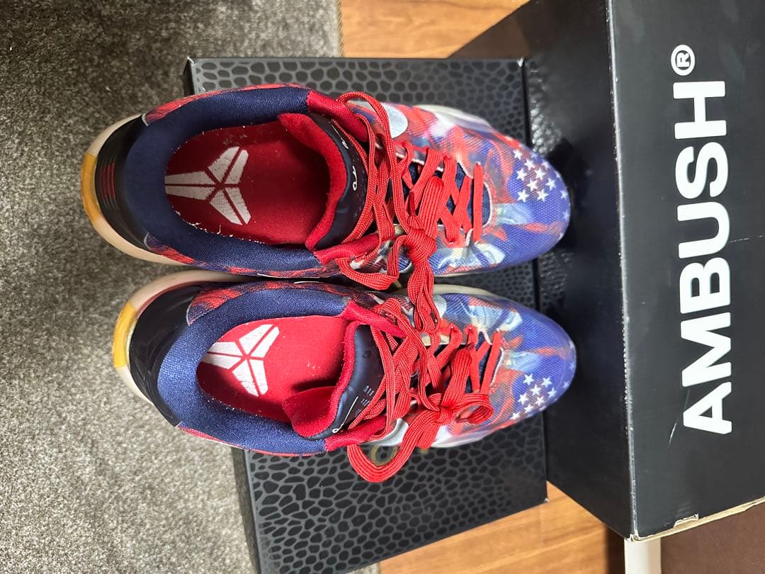 k*k様 Nike Kobe 10 USAカラー　ハリーバートン着用モデル