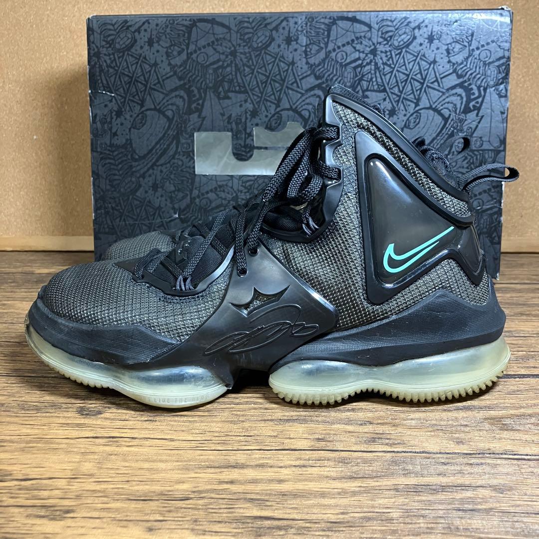 （K25799） ナイキ レブロン 19 26.5㎝ LEVRON