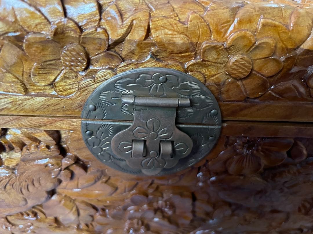 ◉セール！新品　木彫　箱　アンティーク　中国　花鳥