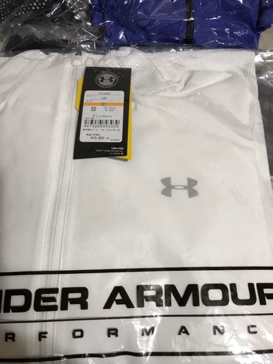 新品❤️アンダーアーマー レディース SMサイズ 2020 フィラ　バボラ ❣️