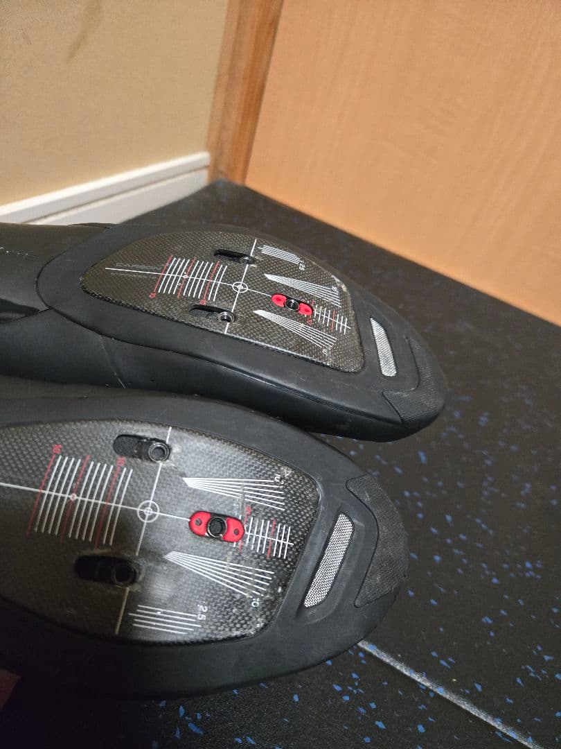 美品 shimano シマノSH-RC9、42.5サイズ（26.8cm）