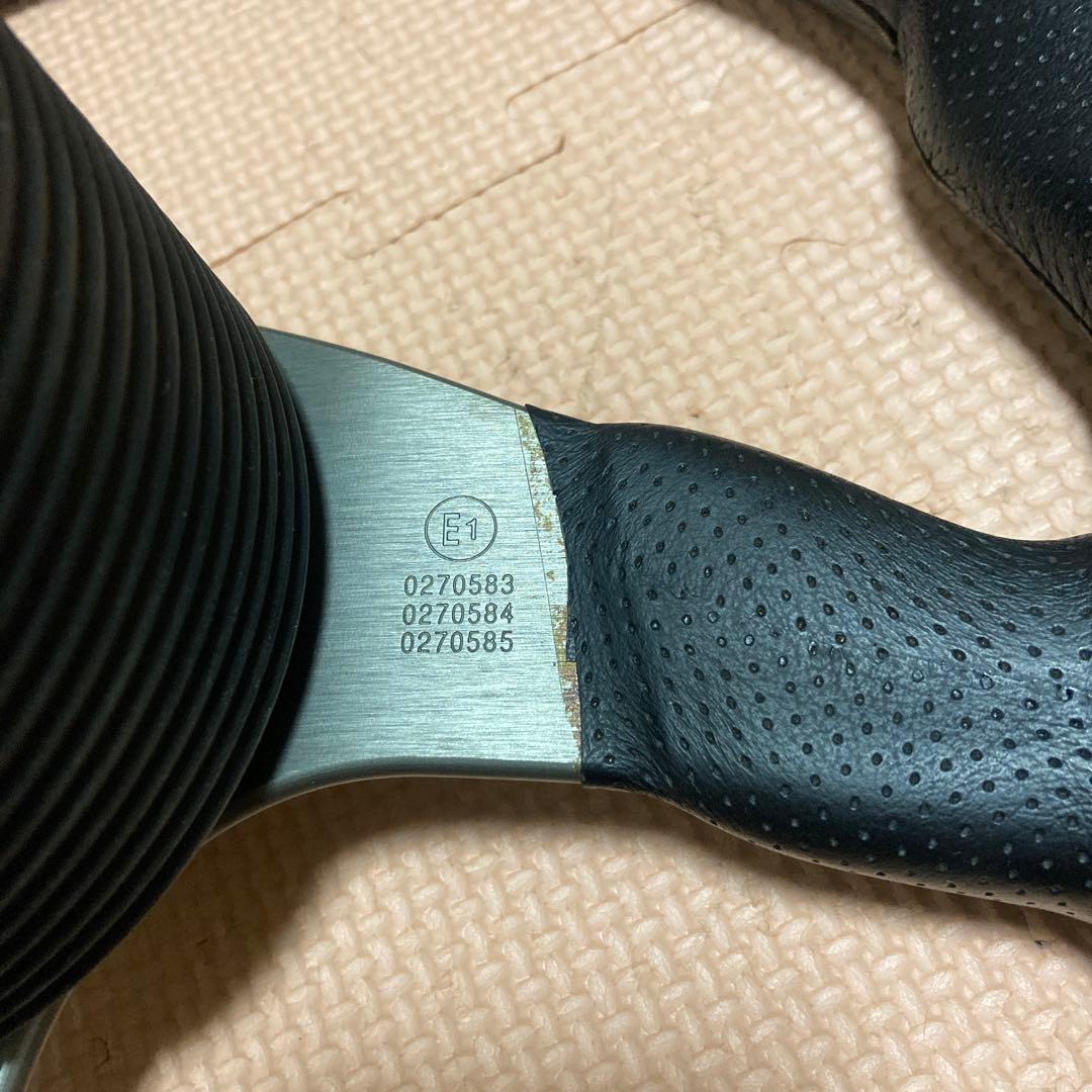 momo D36 ステアリング 本体 1997年製