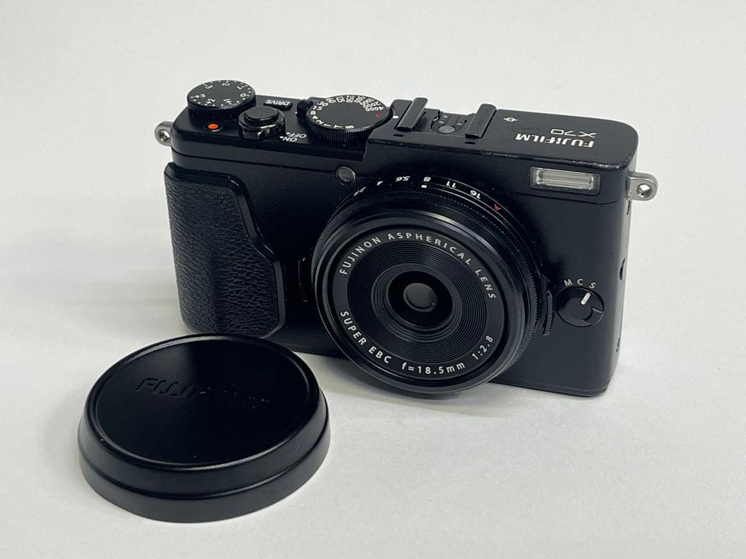Fujifilm X70 ブラック