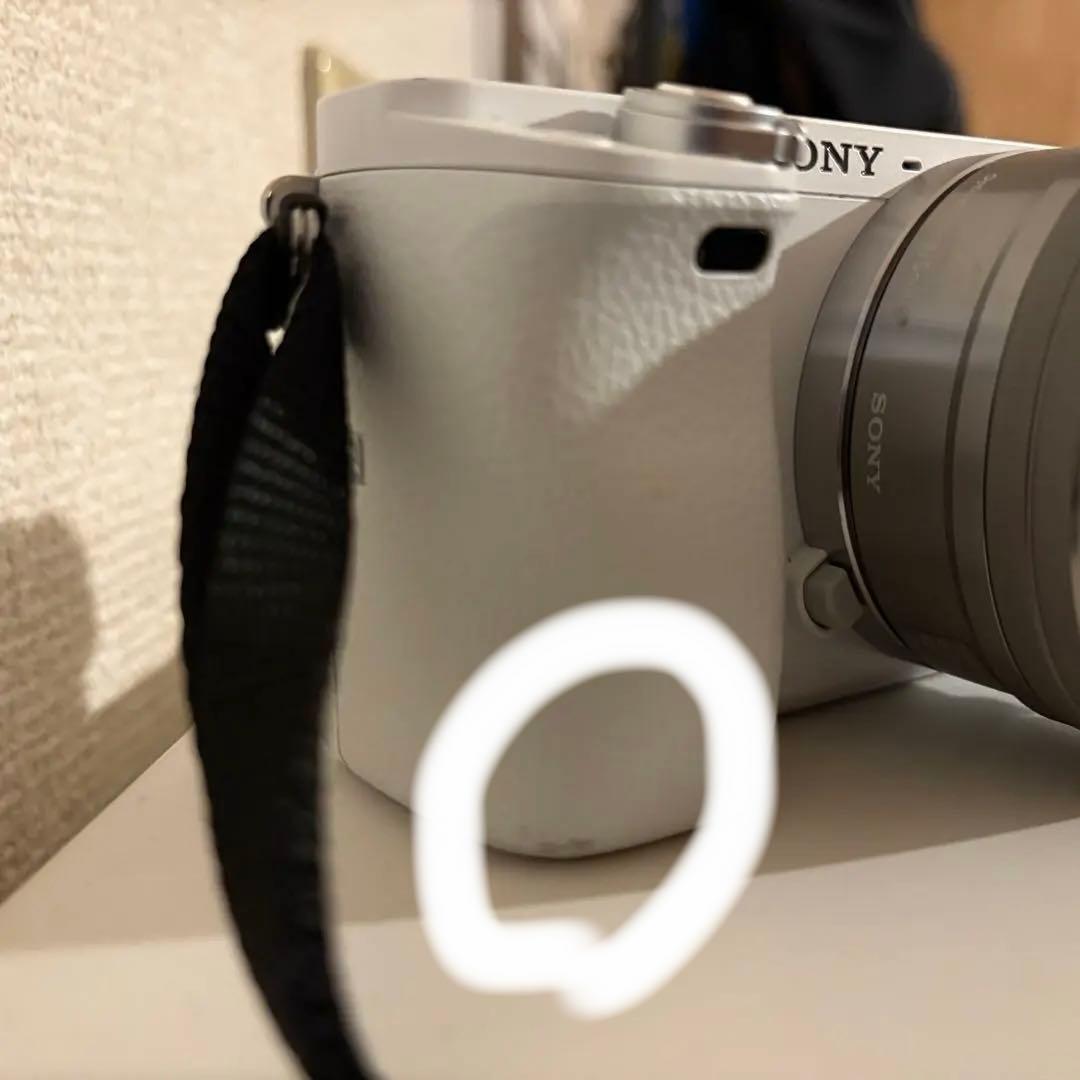 sonyデジタル一眼カメラ　a6000
