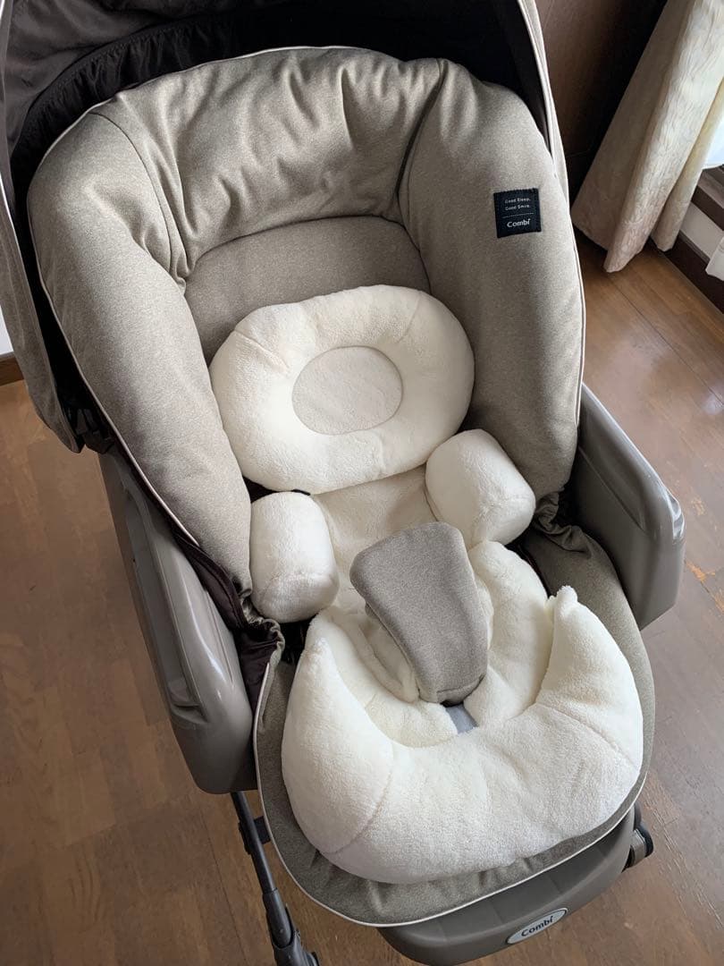 Combi（コンビ）ネムリラ AUTO SWING BEDi