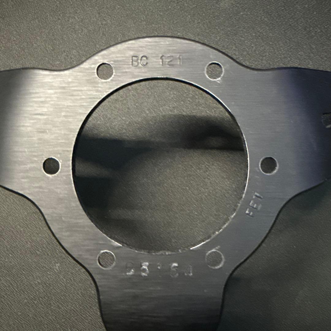 ナナ　ナルディ　ラリー　33パイ　ディープコーン