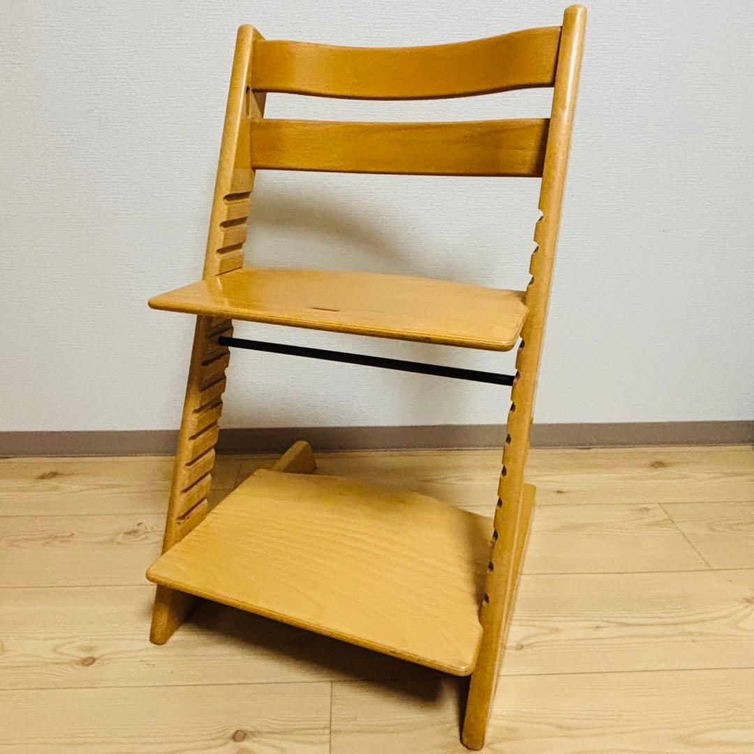 ベビーセット付き！　ストッケ　トリップ トラップ　ベビーチェア　ナチュラル